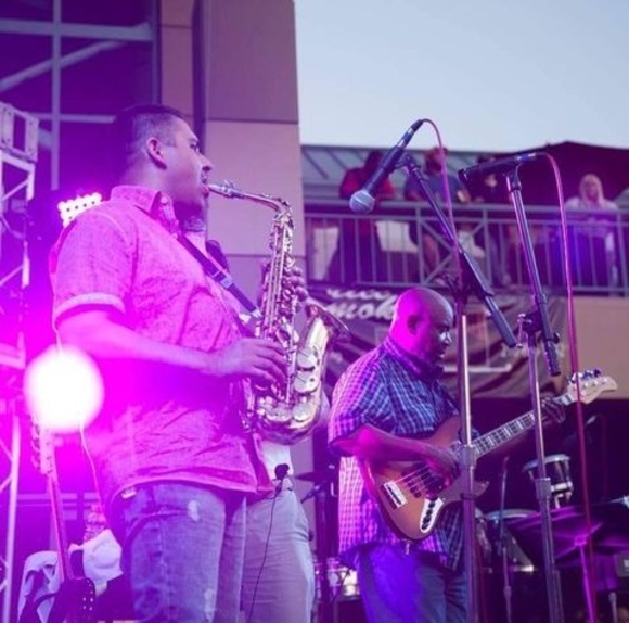 Meet your Posher, Steven - Picture 1 of 1